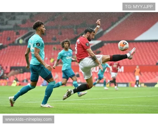 足球星期四赛事最新预测分析 提前揭秘比赛结果与比分趋势